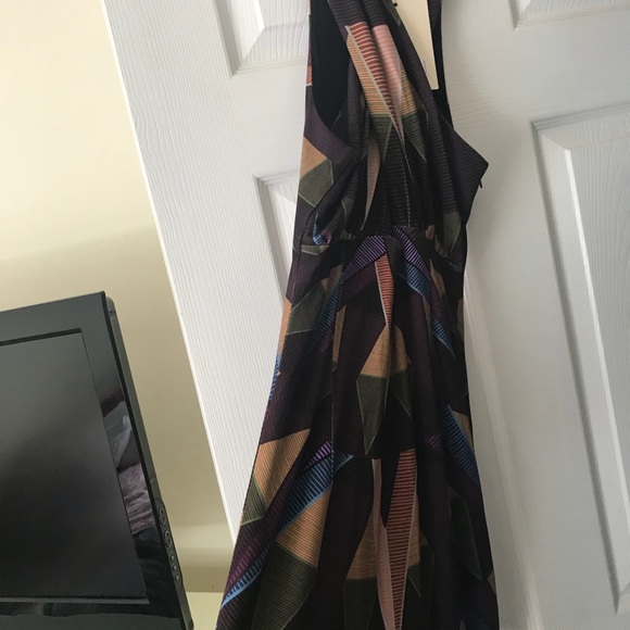 Olive dress - Picture 6 of 7